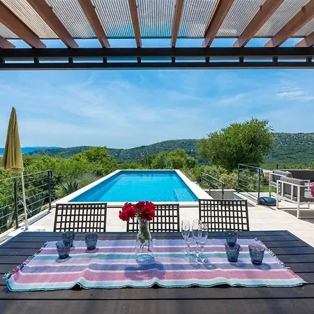 Olympica By Aneo Travel Villa